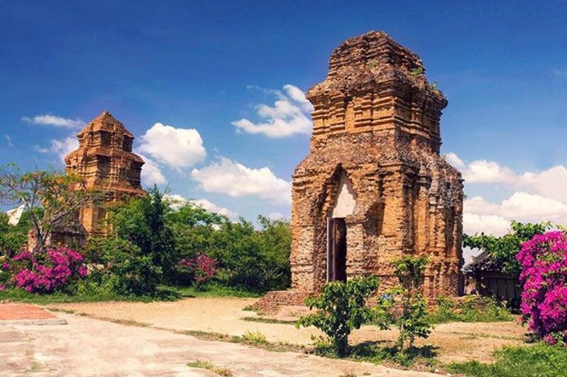 Tháp Chàm Poshanư - Điểm đến du khách không thể bỏ qua khi khám phá thành phố Phan Thiết