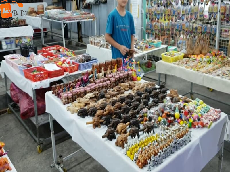 Đặc sản và những quà lưu niệm tại khu vực chợ đêm Phú Quốc